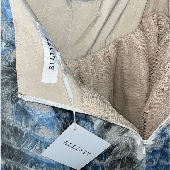 NWT Elliatt Silhouette Hi-Lo Blue Creme Maxi Skirt Fringe Women’s Small Evening - Picture 9 of 11